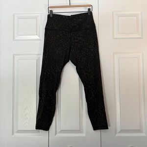 Lululemon Align 25” pant, size 10